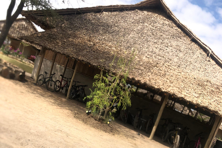 Nairobi: Viagem de 1 dia ao Lago Magadi com experiência de tiro ao alvo