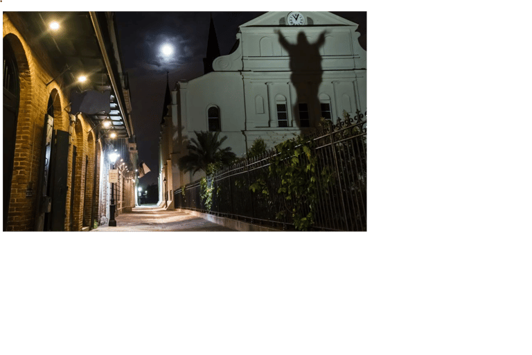 Louisiana: Adults-Only Small-Group Ghost &amp; Vampire Tour