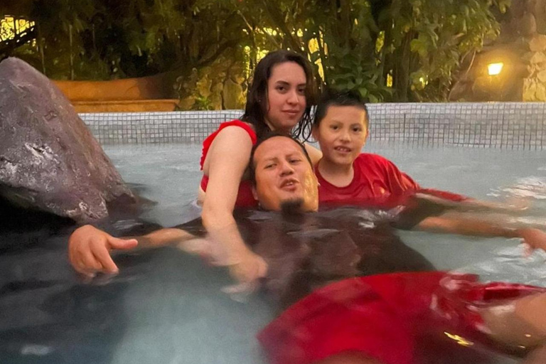 Quito: le terme di Papallacta di notte includono l&#039;ingresso o il biglietto d&#039;ingressoQuito: le terme di Papallacta includono l&#039;ingresso