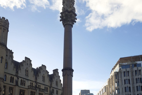 London: Westminster, Parliament and Palaces Tour