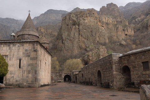 Armenien. Haghartsin, Dilijan, Sevan, Jerevan från Tbilisi