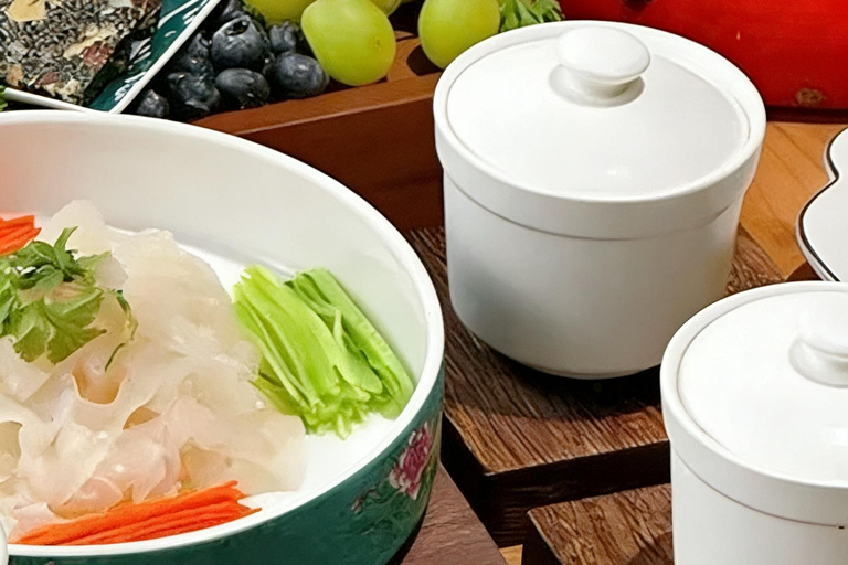 Hangzhou: Private Local Life Tour with Hotel Pickup 7 people in a group