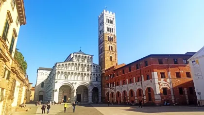 Besuche Pisa & Lucca mit Mittagessen in einem familiengeführten ...