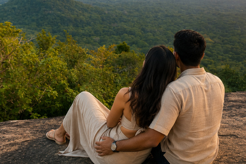 Sigiriya: Pidurangala Rock Sunrise / Sunset Hike with Pickup Sigiriya: Sunrise or Sunset Lion Rock Guided Climb