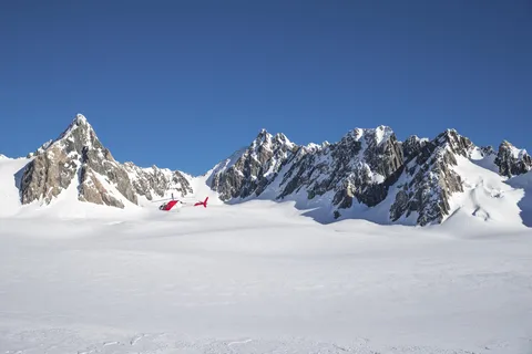 Mount Cook: Tasman Glacier and West Coast Helicopter Flight