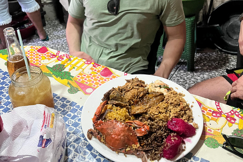 CARTAGENA: BIKE RIDE WITH LUNCH AT BOURDAIN'S FAVORITE SPOT