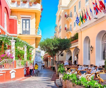 From Naples: Amalfi Coast Day Trip with Sorrento & Positano