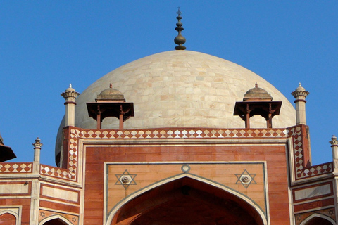 From Delhi: 3 Days Golden Triangle Tour With Taj Mahal Tour With comfortable A/C Car & Local Guide Only