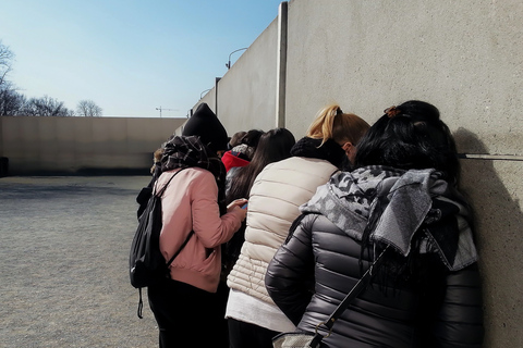 Oost-Berlijn en de Muur: stadswandelingOost-Berlijn en de Muur: tour in het Frans