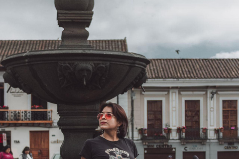 Quito Historic Center: Professional Photoshoot at Iconic Locations Long Session