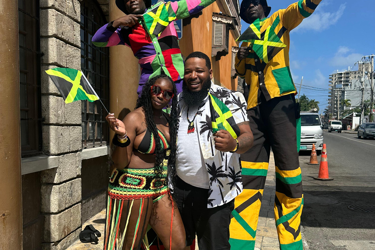 Montego Bay: Margaritaville & Shopping Private Tour