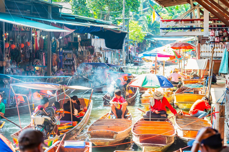 From Bangkok: Private Railway & Floating Market Day Trip
