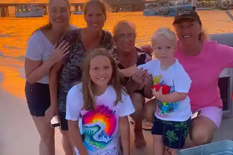 Destin: Private Sunset Cruise with Dolphin Watching