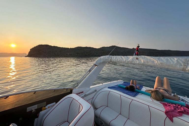 Chania: Private Sunset Powerboat Tour with Swim Stop