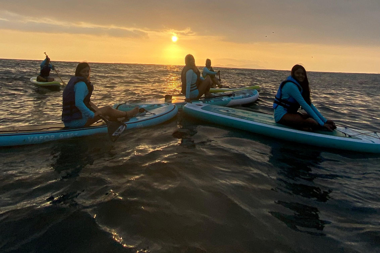 Coucher de soleil sur la Costa Verde en Stand Up PaddleCoucher de soleil en paddle sur la côte de Limeña