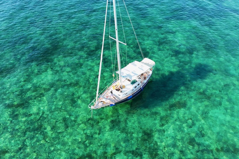 Mallorca South: Private Classic Sailboat Experience Mallorca South; Private Sailboat 4 hours