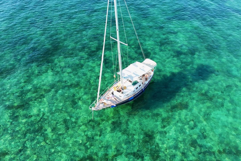 Mallorca South: Private Classic Sailboat Experience Mallorca South; Private Sailboat 7 hours