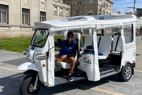 Cádiz: Premium Tuk Tuk tourCádiz: Premium Tuk Tuk tour - ENGLISH