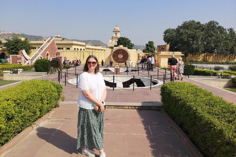 Jaipur: Half or Full-Day Sightseeing Tour with Guide+ Pickup Full Day Sightseeing Tour by Tuk- Tuk with Driver+ Pickup