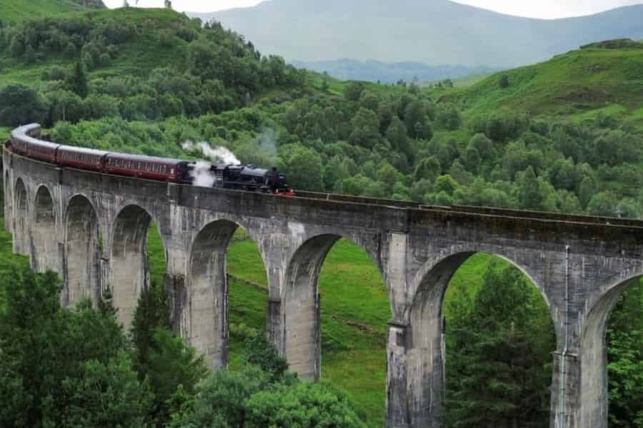Edinburgh: Glenfinnan-Viadukt, Glencoe & Fort William. Foto: GetYourGuide Edinburgh: Glenfinnan-Viadukt, Glencoe & Fort William. Foto: GetYourGuide