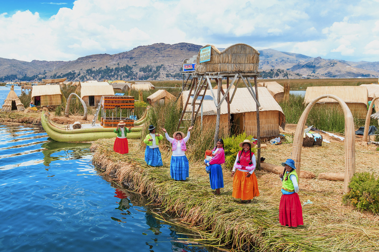 Puno: Excursão de 1 dia ao Lago Titicaca com almoço típico