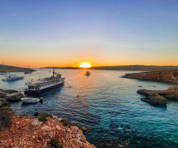 Malta: Sunset Cruise to the Blue Lagoon