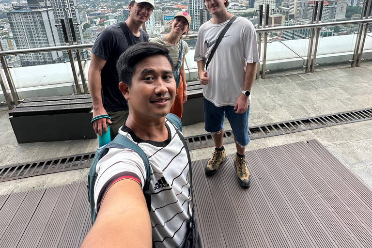 Tour in scooter della città di GiacartaTour della città in scooter a Giacarta