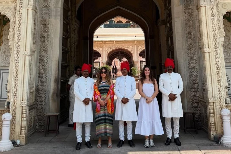From Jaipur: Explore Amber Fort, Jal Mahal & More by Car Private Experience with Personal Car, Driver and Guide