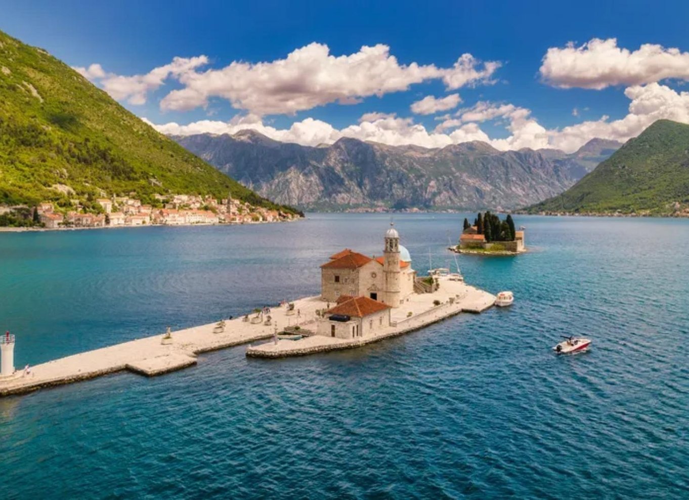 Kotor: Tur til Den Blå Grotte, ubådebasen og Lady of the Rocks