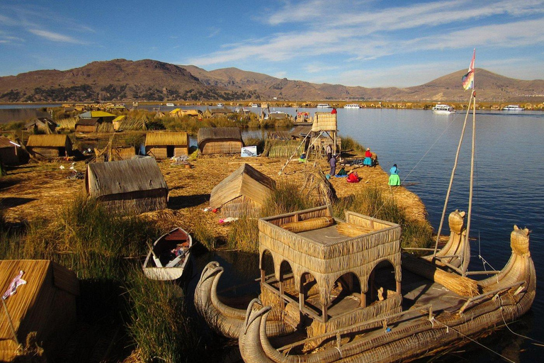 From Puno: Full-Day Uros & Taquile Islands by Speedboat