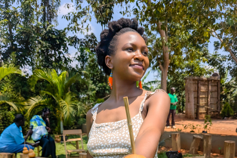 Uganda: Baganda Culture Day Tour with Lunch and Transfers