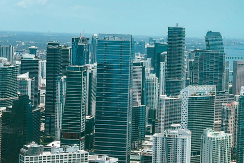 Miami Beach & Ocean Views: Private Air Tour for group of 4.