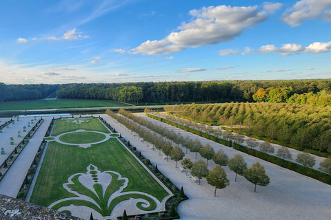 Paris to Loire Valley Castles Chambord & Chenonceau -DayTrip
