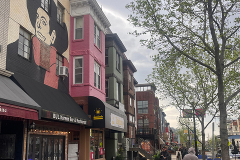 DC: tour gastronomico dei quartieri locali con DrinkEatWalk ToursDC: tour gastronomico nel quartiere con DrinkEatWalk Tours