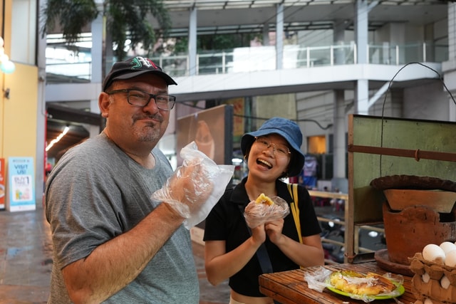 ⭐ Manila Chinatown Food and Drinks Walking Tour ⭐