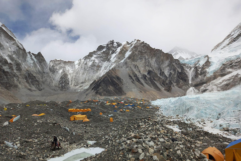 Trekking del Campo Base dell&#039;Everest con pernottamento - 15 giorniTrekking del Campo Base dell&#039;Everest con pernottamento