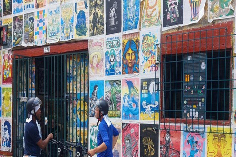 Cali: Guided Scooter Tour with Local Food and Landmarks