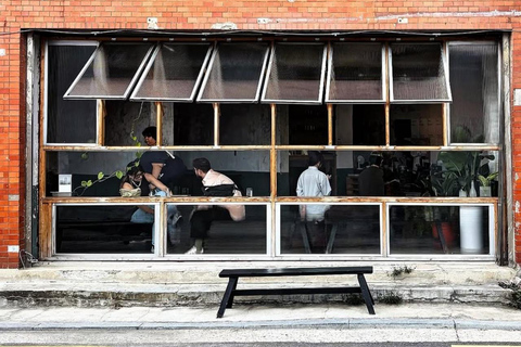 Seoul One-Day Hotspots Tour: Trendy Vibes & Must-Visit Spots How Koreans Enjoy Seoul: BBQ Culture, Views & City Life