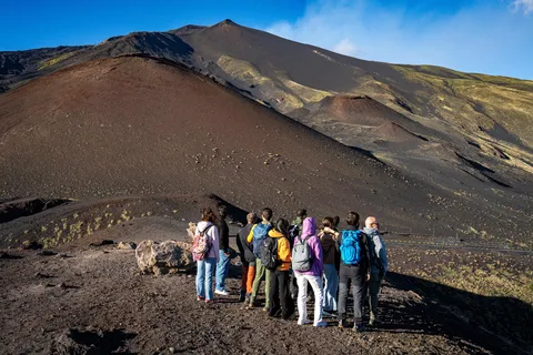 Catania: Etna ochtend tour met transfer