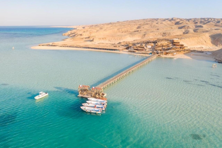 Hurghada : Croisière privée en yacht dans la baie d'Orange pour un petit groupe