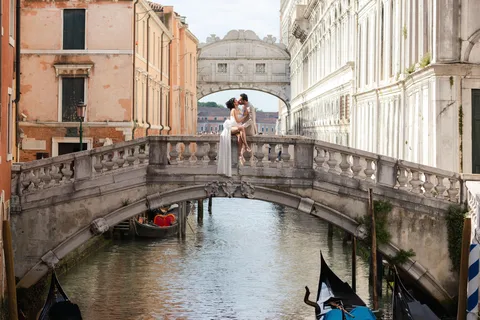 Venezia: Sessione di ritratto in città con un fotografo professionista