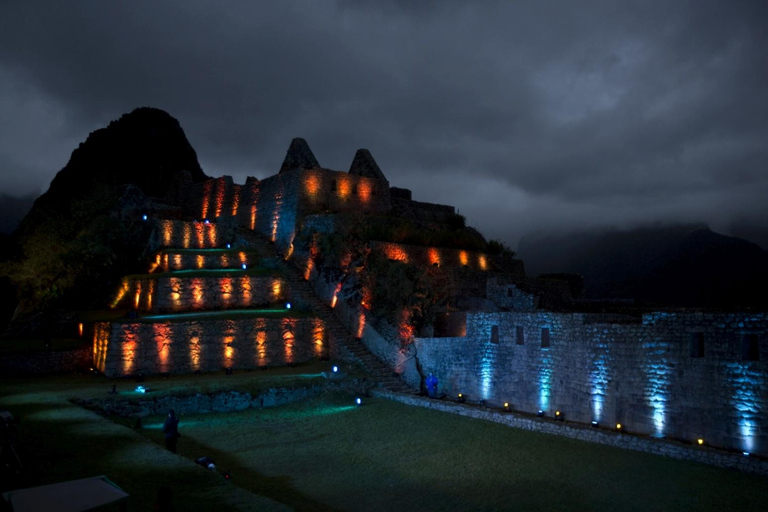 From Cusco: Cusco Machu Picchu Luxury Tour