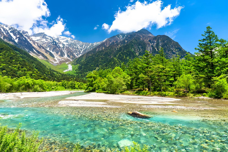 Kamikochi Day Tour from Nagoya: Discover the Pristine Valley