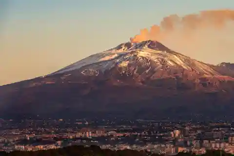 Geistertour durch Catania: Legenden und Verkostungen am Fuße des Ätna