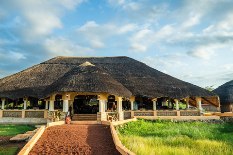 Sansibar: 4-tägige Safari-Reise zum atemberaubenden NatronseeAtemberaubende Lake Natron Safari Reise - Komfortable Unterkunft