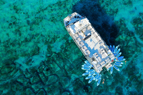 Ibiza: All-inclusive Formentera Full-Day Boat Trip with Beds