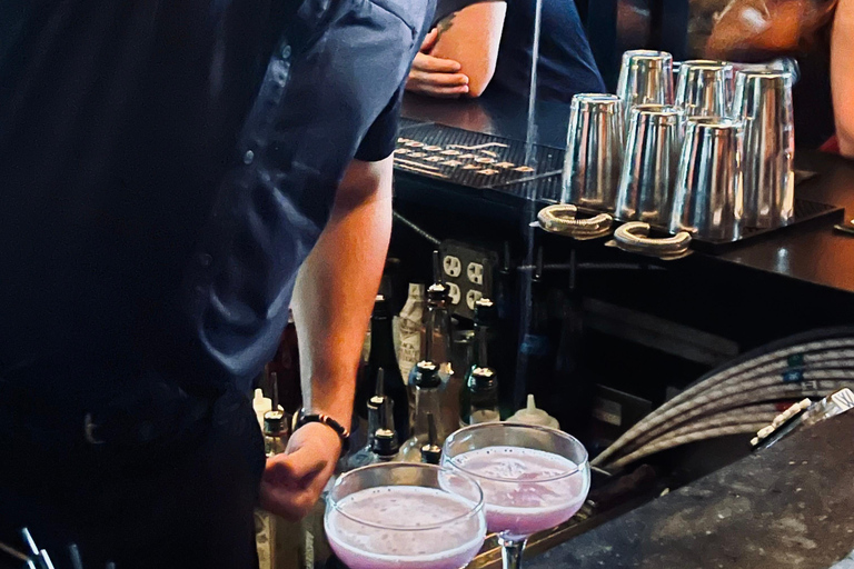 Charleston: Drunk History & Haunt Jaunt - Haunted Pub Crawl Charleston: Haunted Pub Crawl with 3 Stops