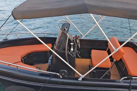 Budva: Private Speedboat Tour with Snorkeling & Swimming Budva: 2hr Private Speedboat Tour with Snorkeling & Swimming