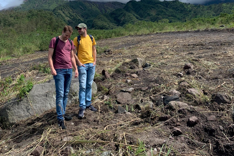 Yogyakarta: MT Merapi Sonnenaufgang, Jomblang Höhle und Pindul Höhle