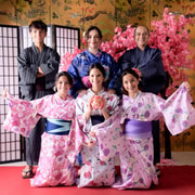 Kimono Photo Shoot with About 100 Digital Photos Kimono Photo Shoot with About 100 Digital Photos